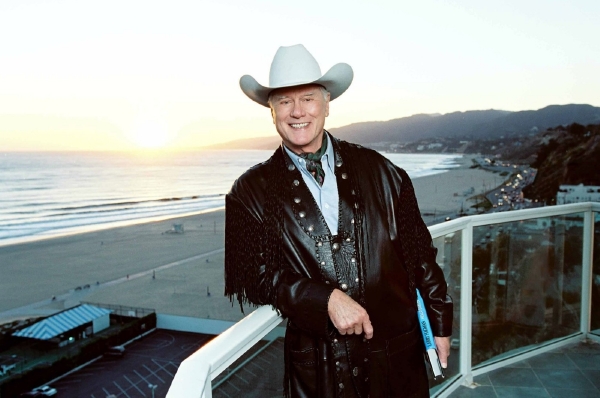 Larry Hagman si jako seriálový "Džejár" získal mnoho fanynek.